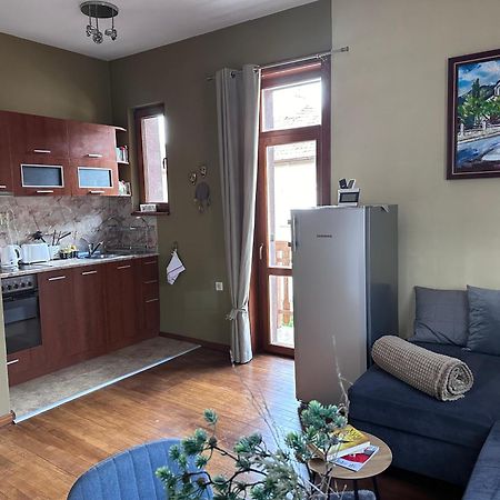 Апартаменти За Гости ,,Friends" Teteven Exterior photo
