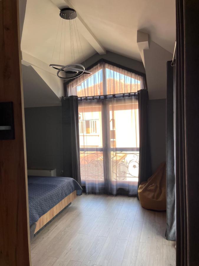 Апартаменти За Гости ,,Friends" Teteven Exterior photo