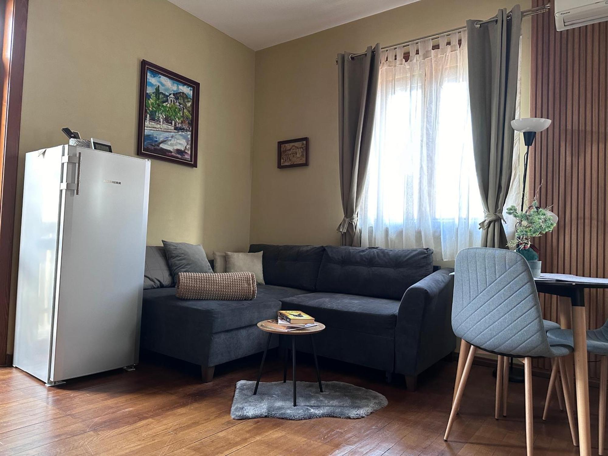 Апартаменти За Гости ,,Friends" Teteven Exterior photo